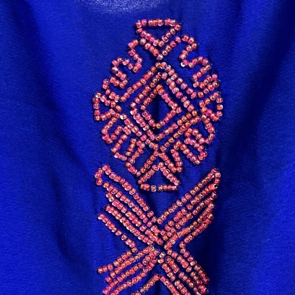 Charlotte Russe Beaded Blouse Size M Sleeveless Royal Blue Cutout Back - Picture 5 of 6